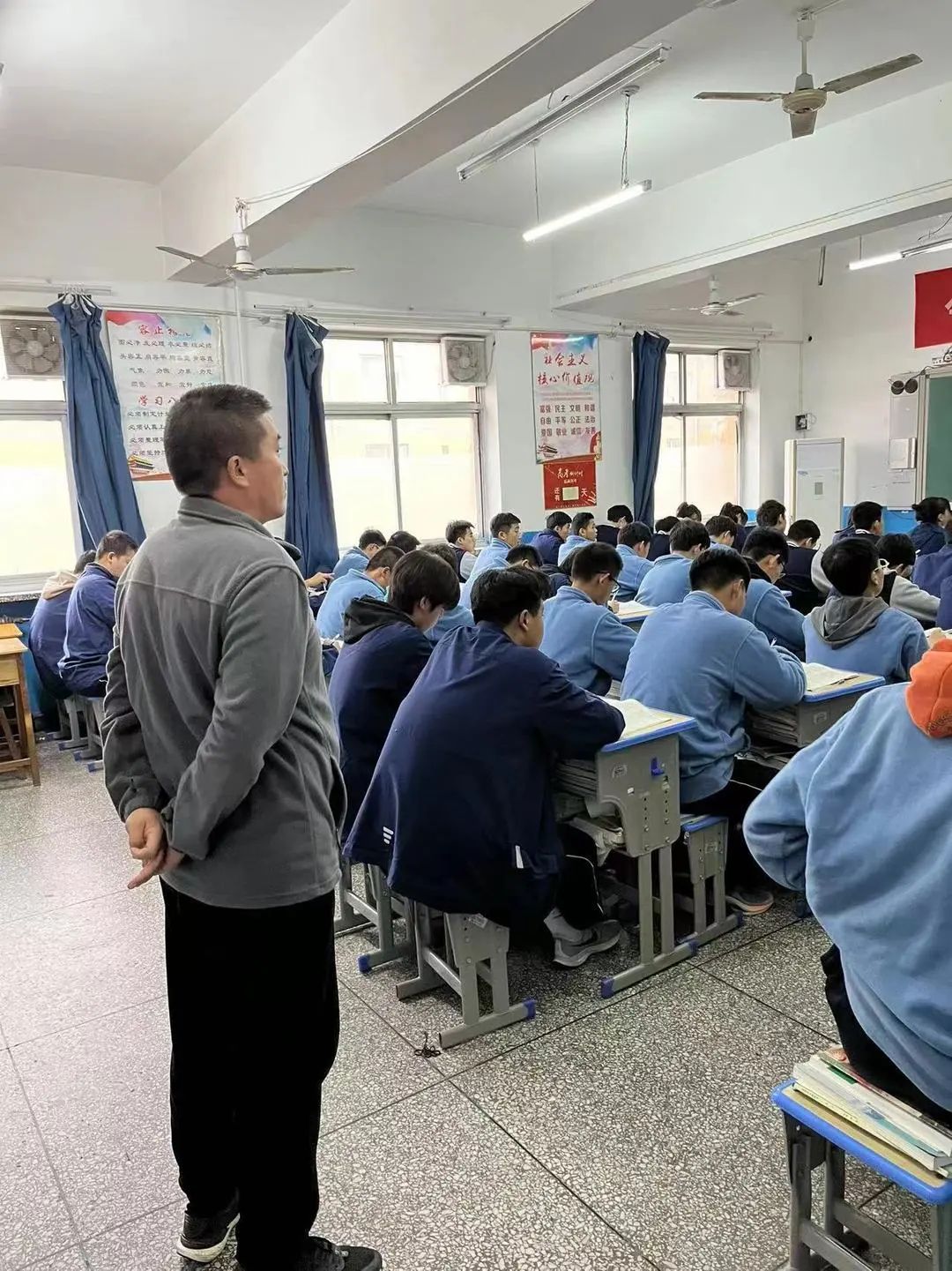微信图片_20230202145516.jpg